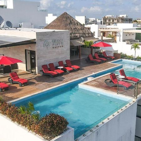Grand Fifty Suites Playa del Carmen Exterior foto