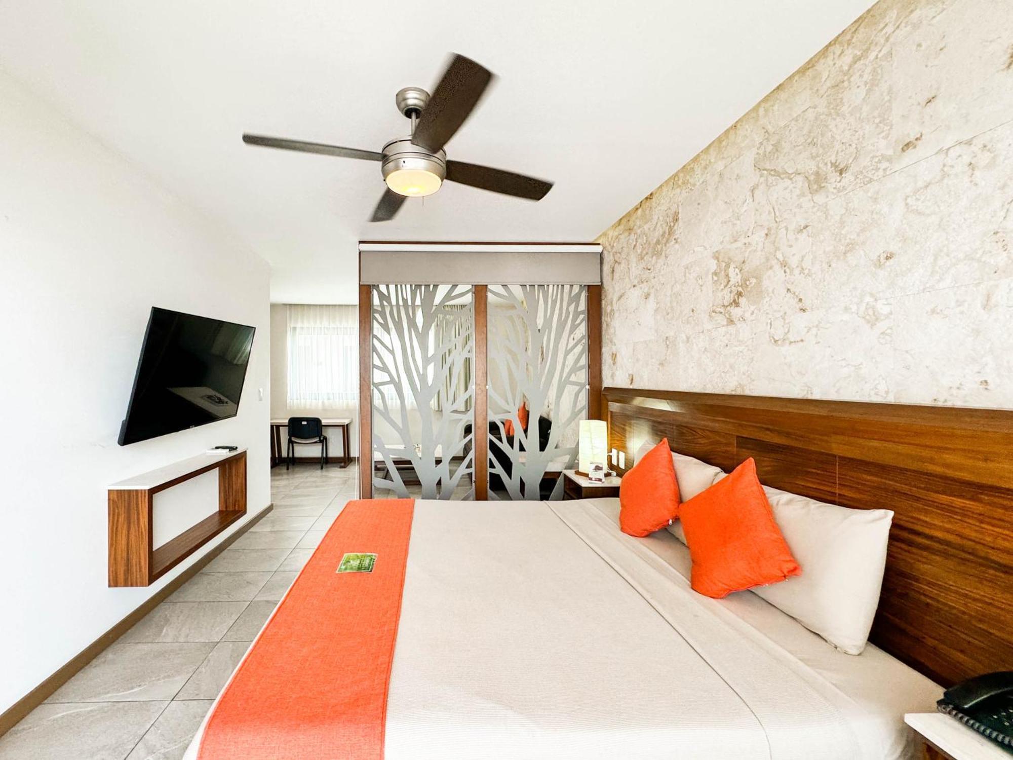 Grand Fifty Suites Playa del Carmen Exterior foto