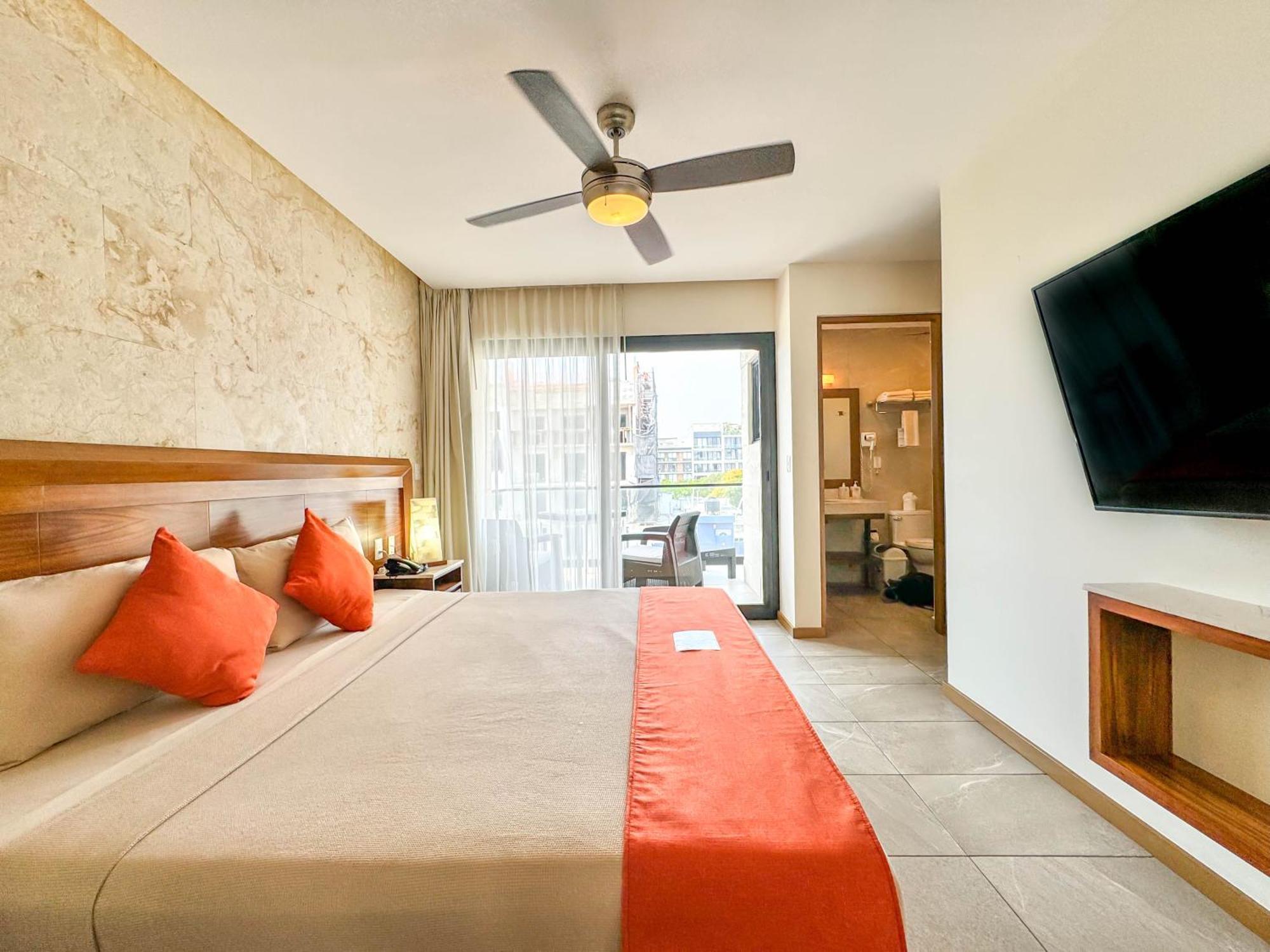 Grand Fifty Suites Playa del Carmen Exterior foto