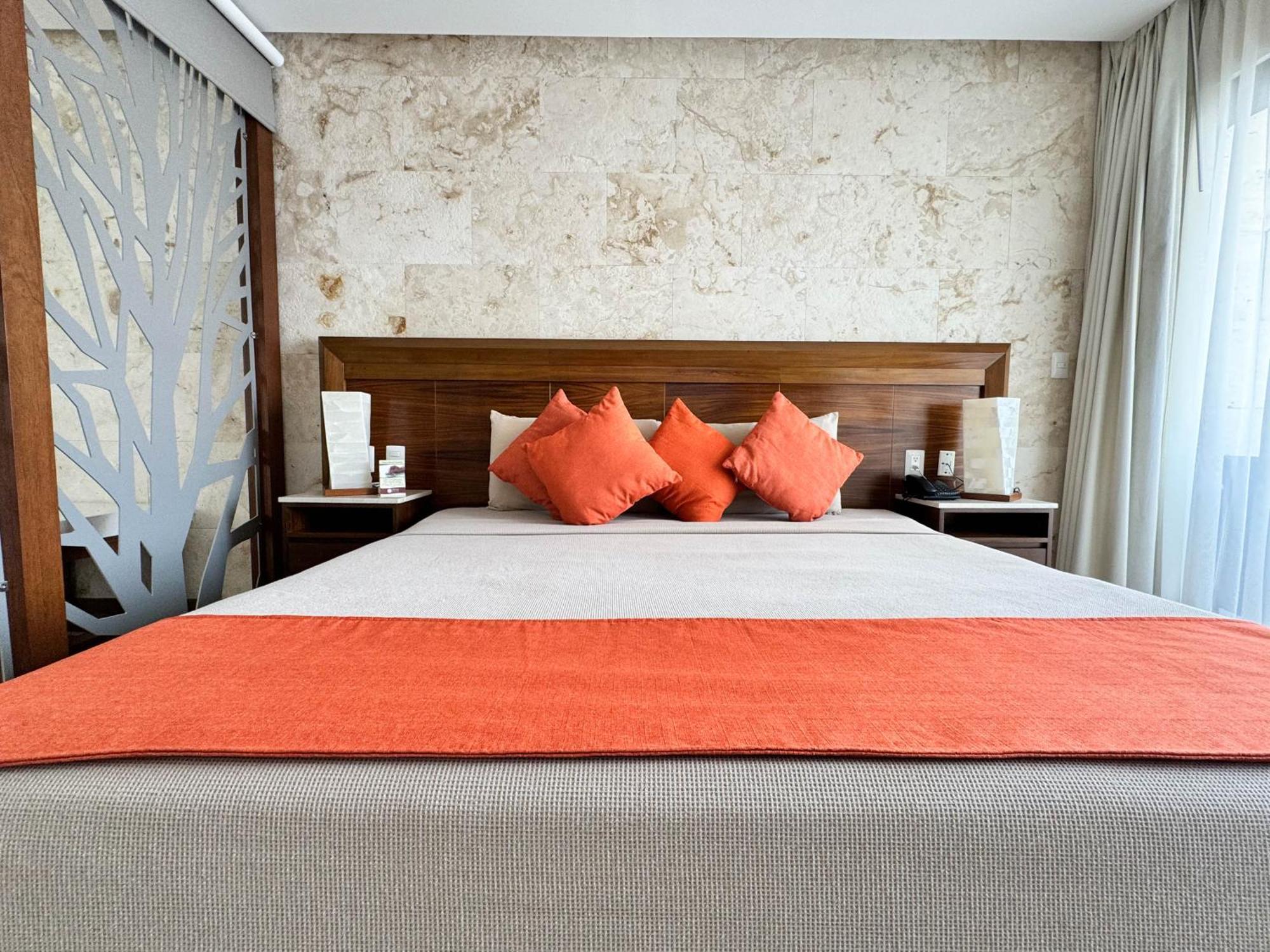 Grand Fifty Suites Playa del Carmen Exterior foto