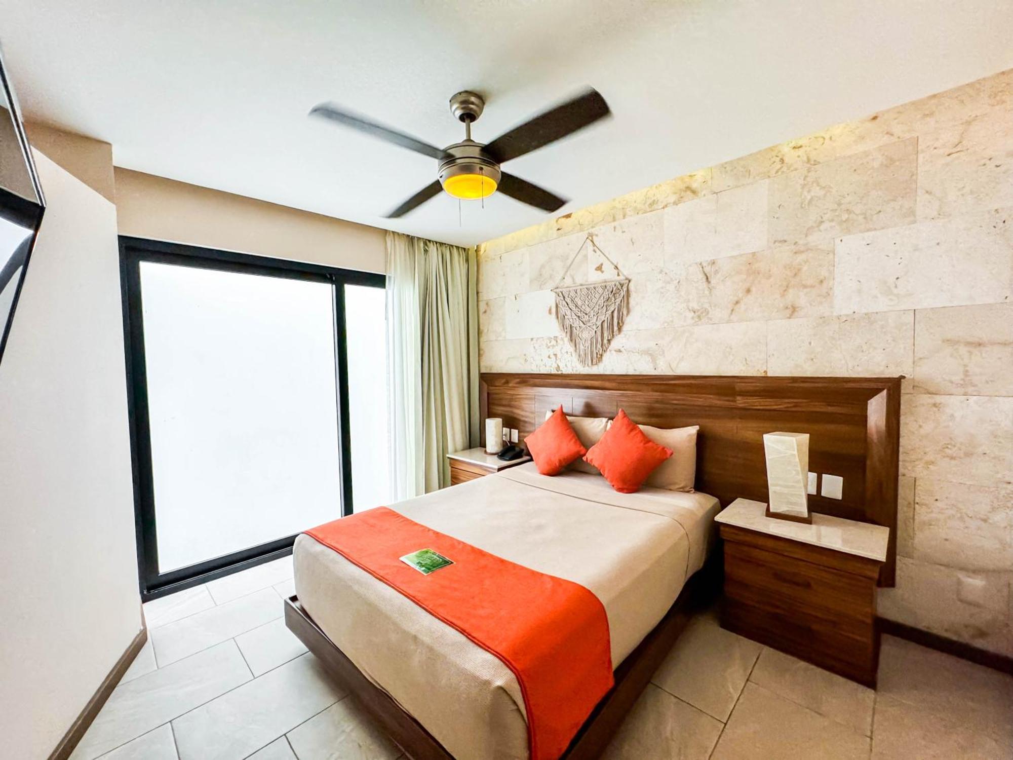 Grand Fifty Suites Playa del Carmen Exterior foto